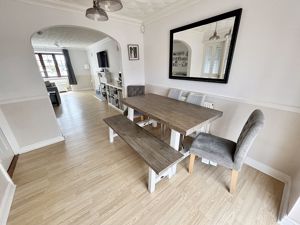 Dining room- click for photo gallery